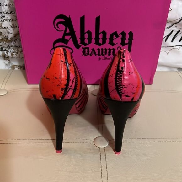 Abbey Dawn Hot Pink Zip It Peep Toe Platform Heels Sz 8 - Picture 3 of 4